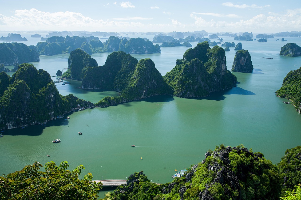 Ha Long Bay